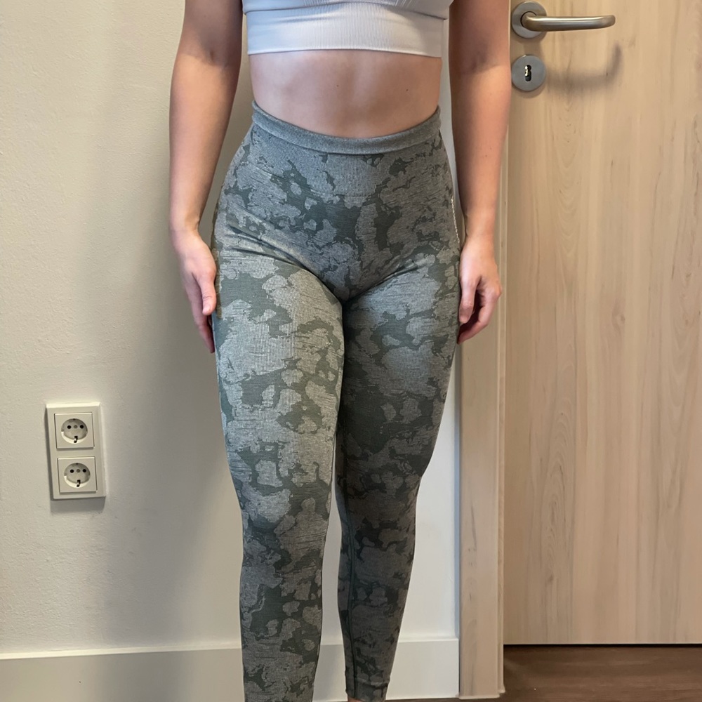 Gymshark Adapt Camo Seamless Leggings
